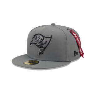 Alpha Industries X Tampa Bay Buccaneers Gray 59FIFTY Fitted Hat