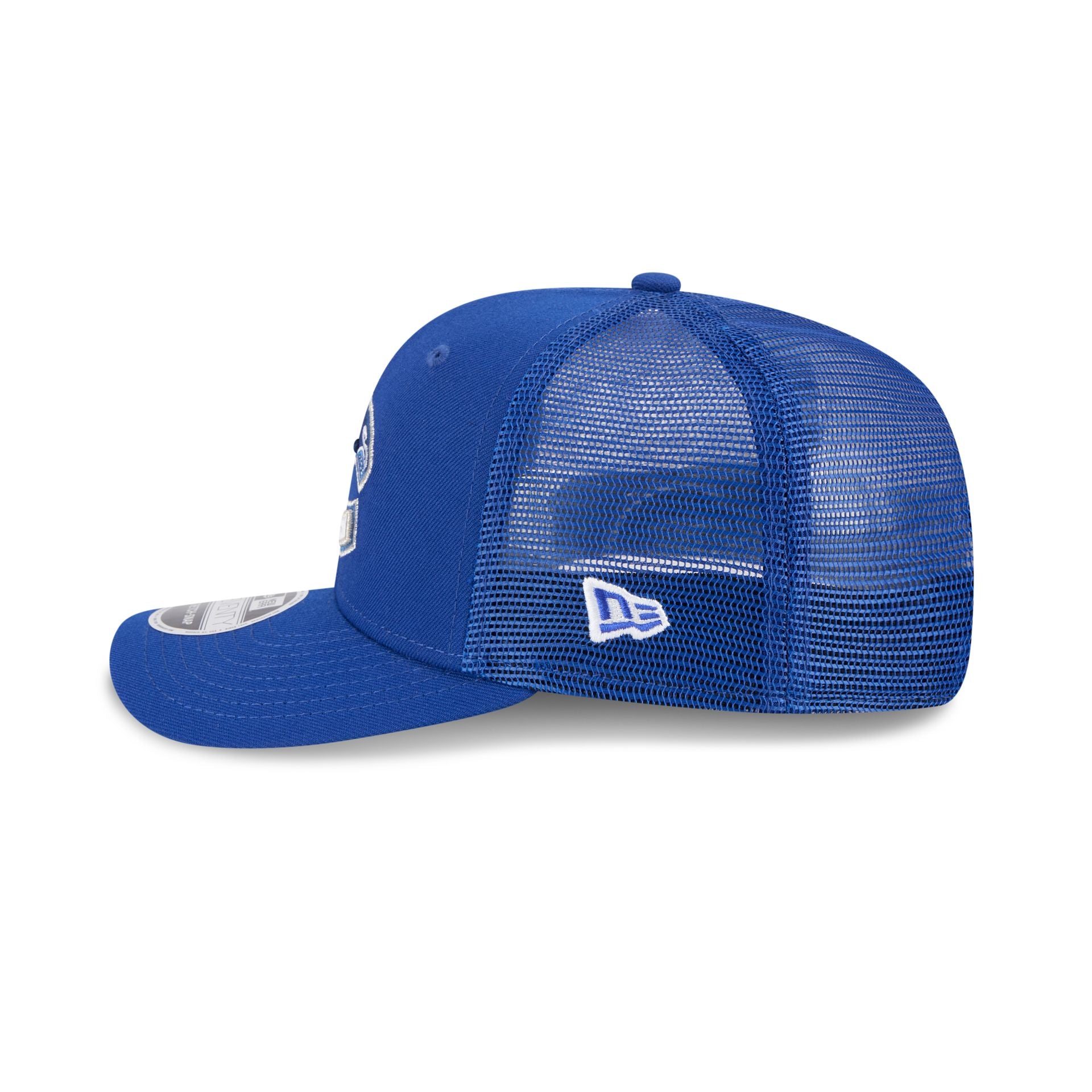 Vancouver Canucks Simple 9SEVENTY Trucker Hat - Image 4