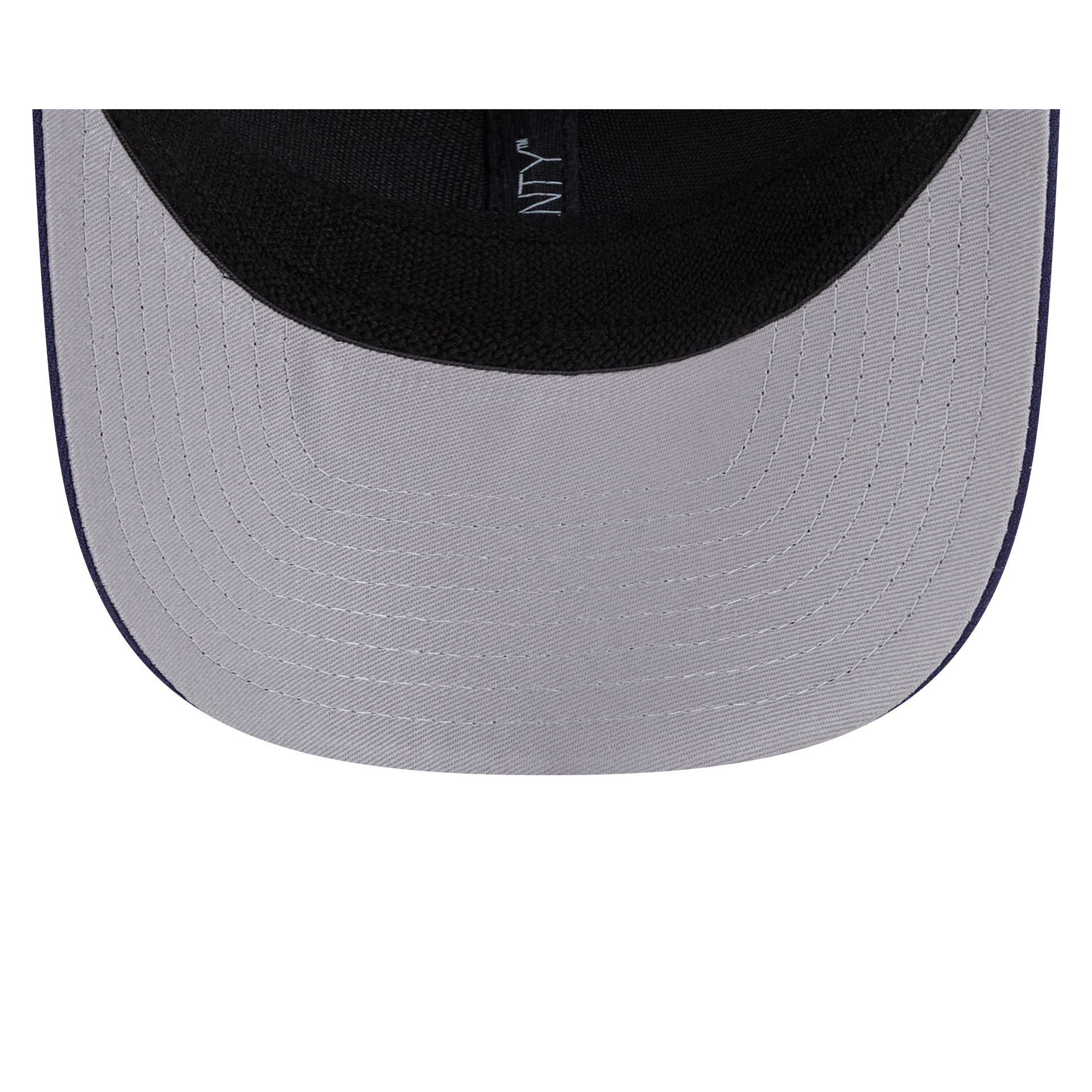 Winnipeg Jets Simple 9SEVENTY Trucker Hat - Image 6