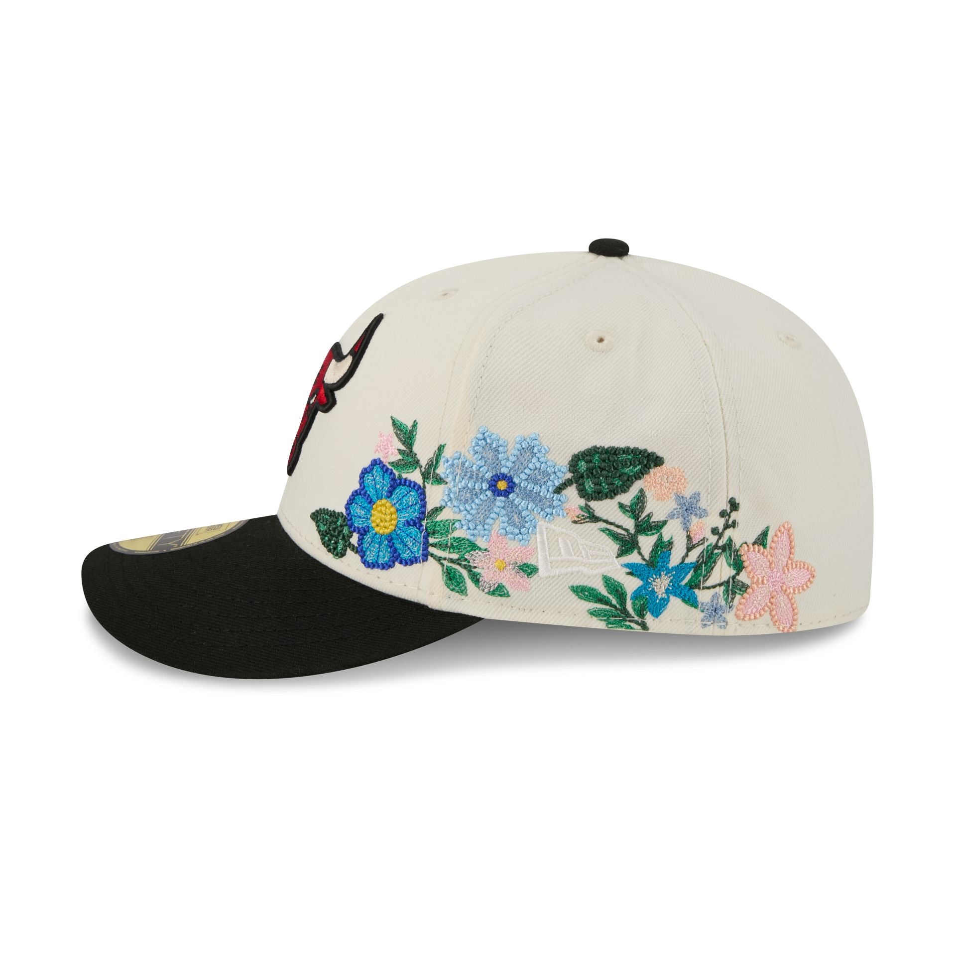 Chicago Bulls Tonal Florals White 59FIFTY Fitted Hat - Image 4
