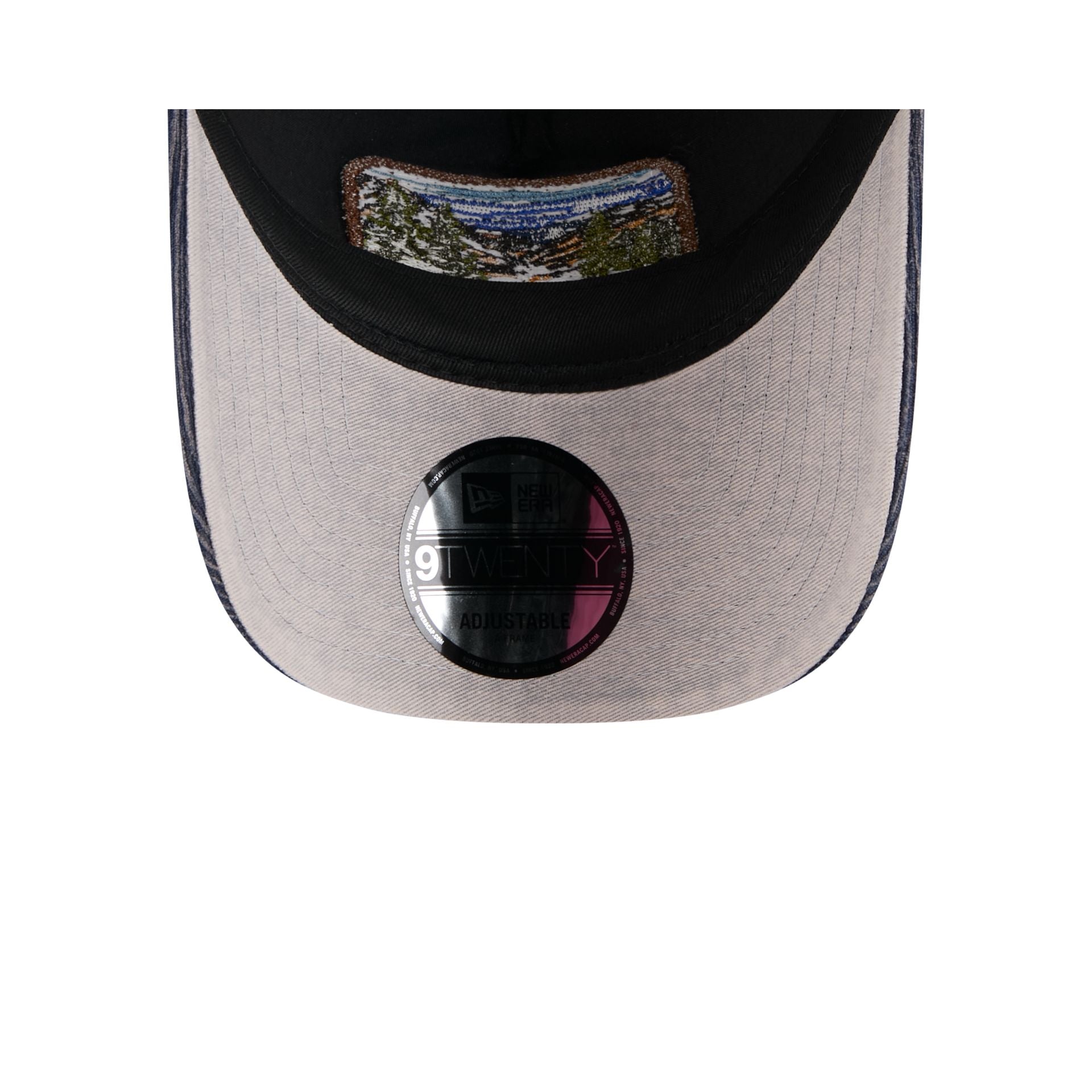 Toronto Maple Leafs Vintage Landscape 9TWENTY A-Frame Trucker Hat - Image 7