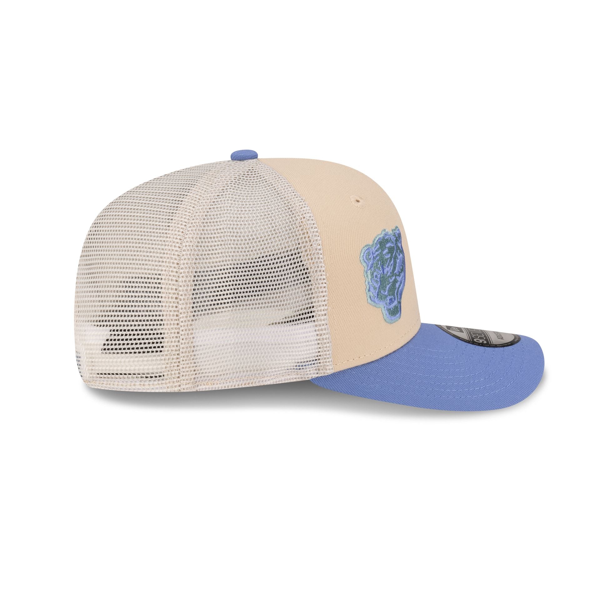 Club Tigres UANL Dual Logo 9SEVENTY Trucker Hat - Image 4