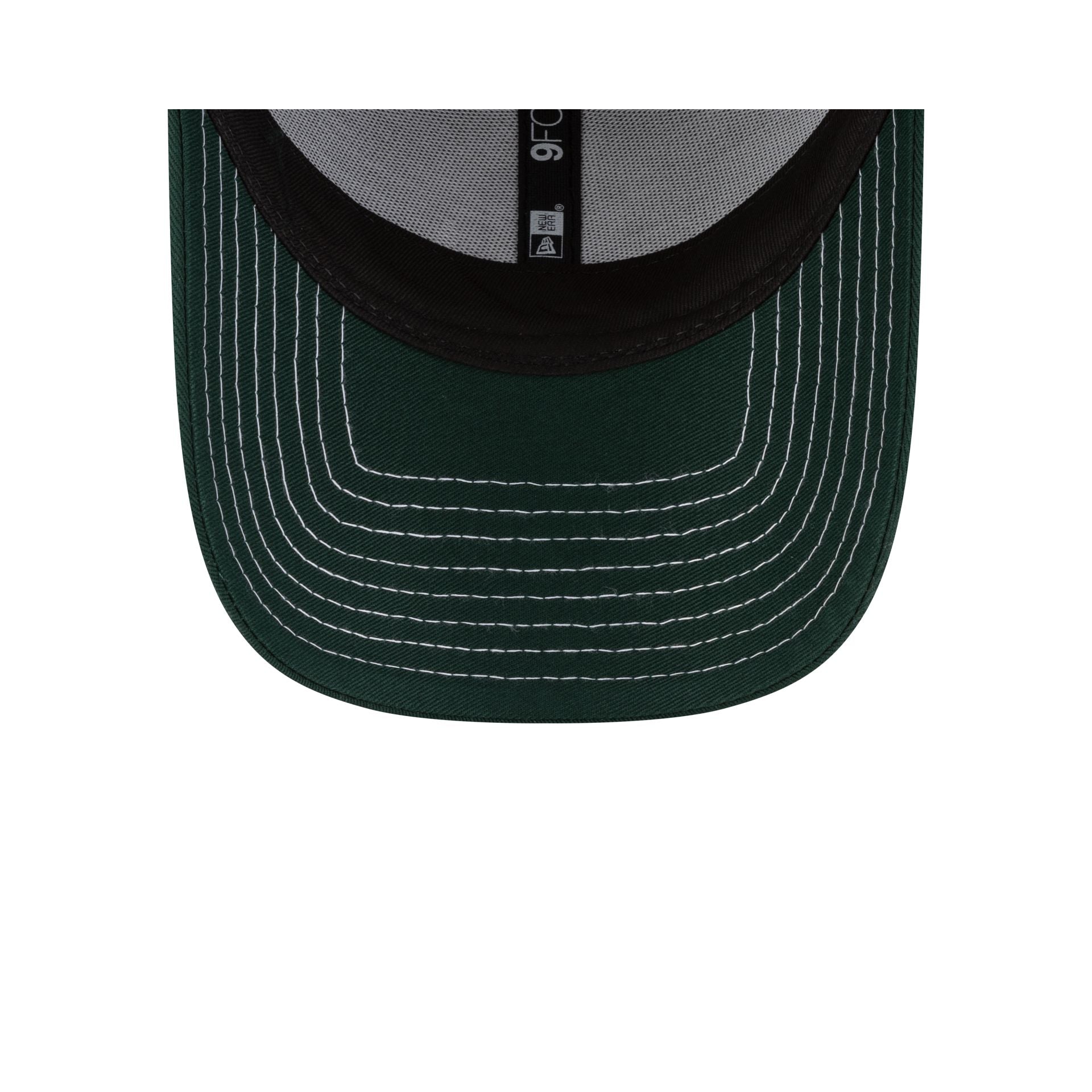 Manchester United FC Contrast Stitch 9FORTY Adjustable Hat - Image 7