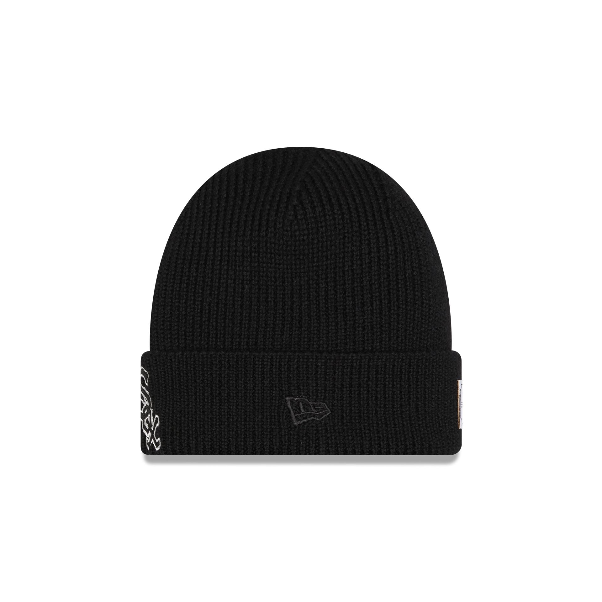Alpha Industries x Chicago White Sox Black Cuff Knit Hat - Image 2