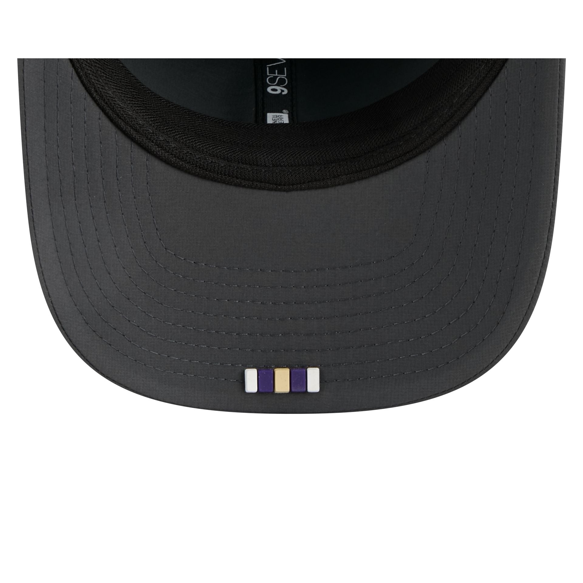 Washington Huskies Cold Weather 9SEVENTY Stretch-Snap Hat - Image 7