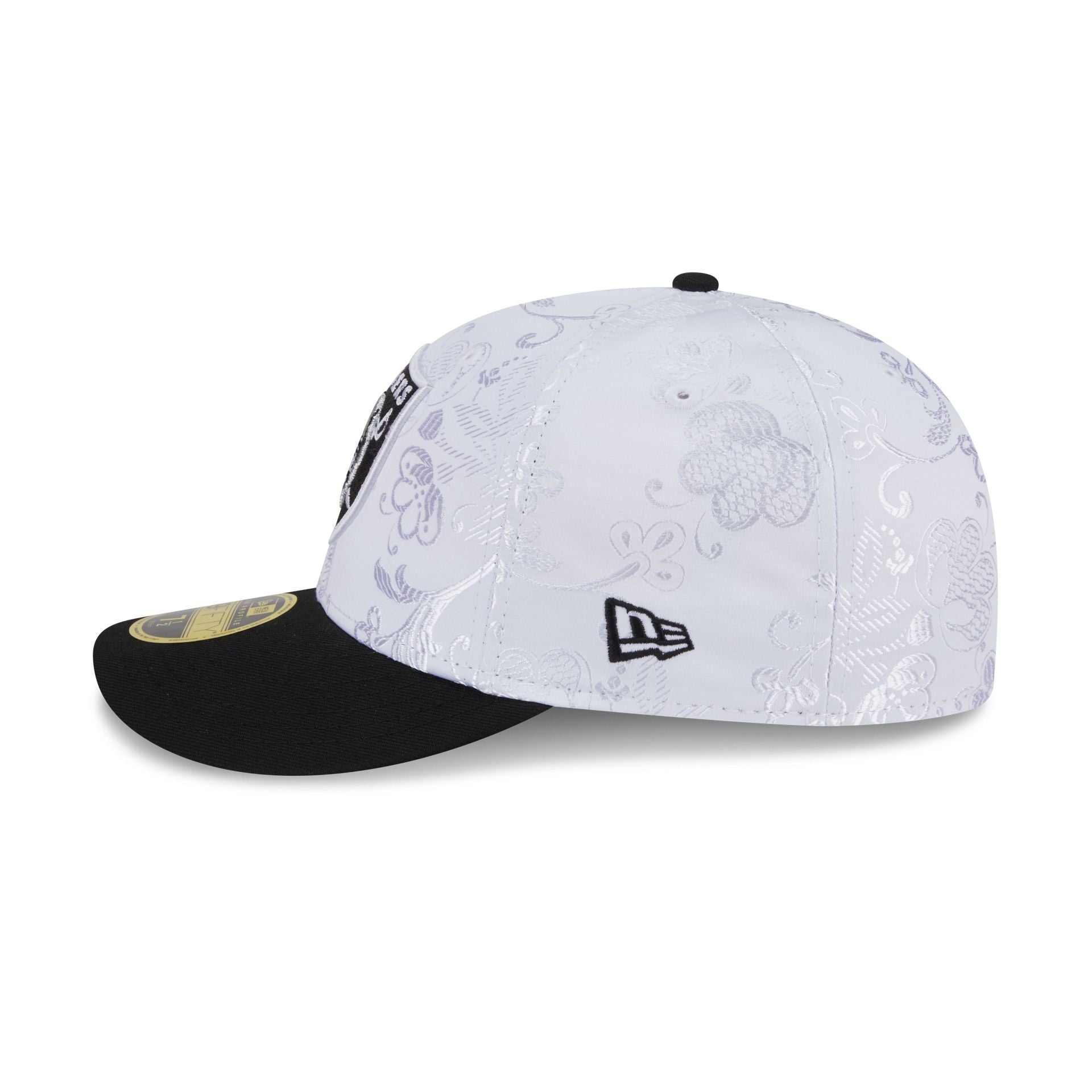 Las Vegas Raiders Floral Shine Low Profile 59FIFTY Fitted Hat - Image 4