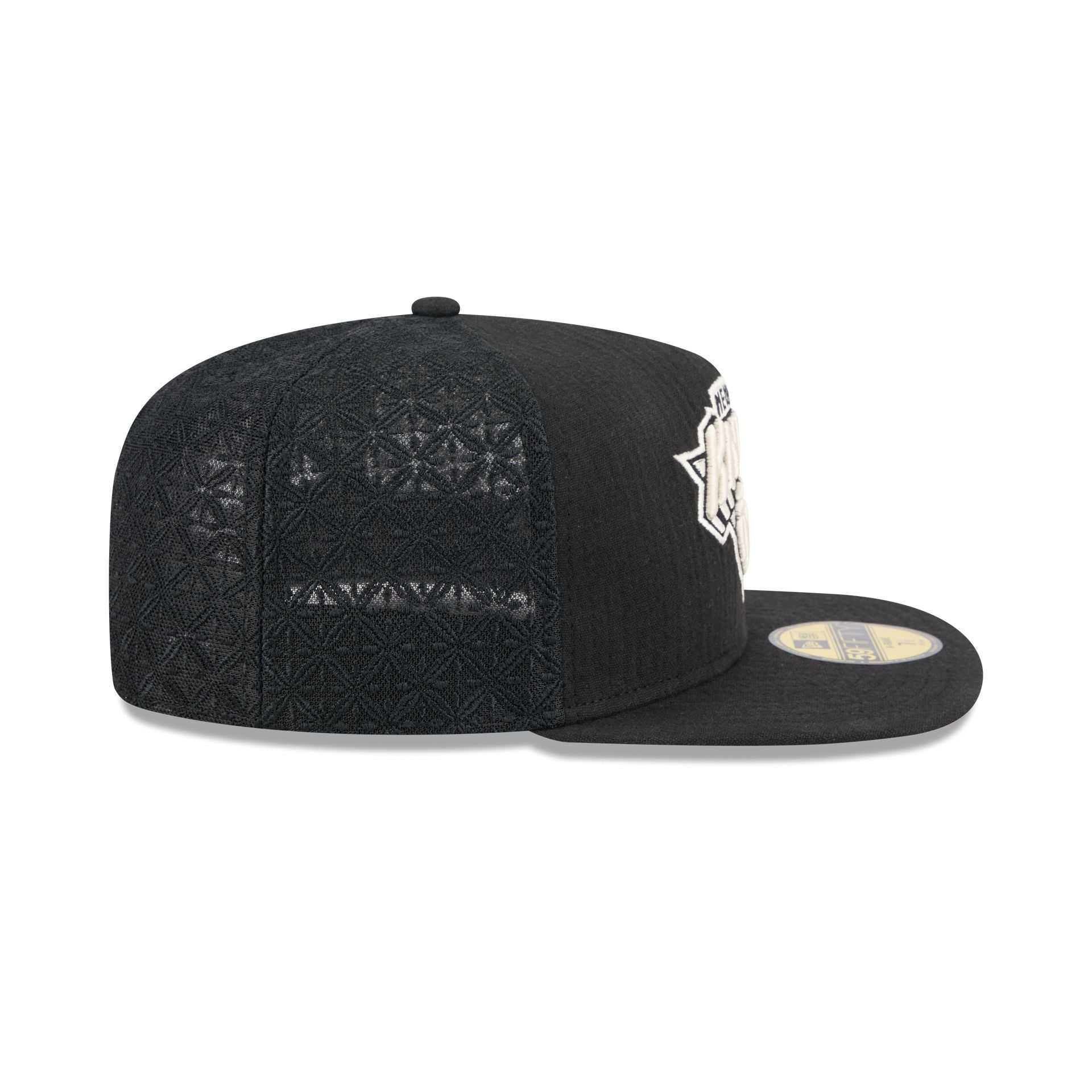 New York Knicks Black Mesh 59FIFTY A-Frame Fitted Hat - Image 5