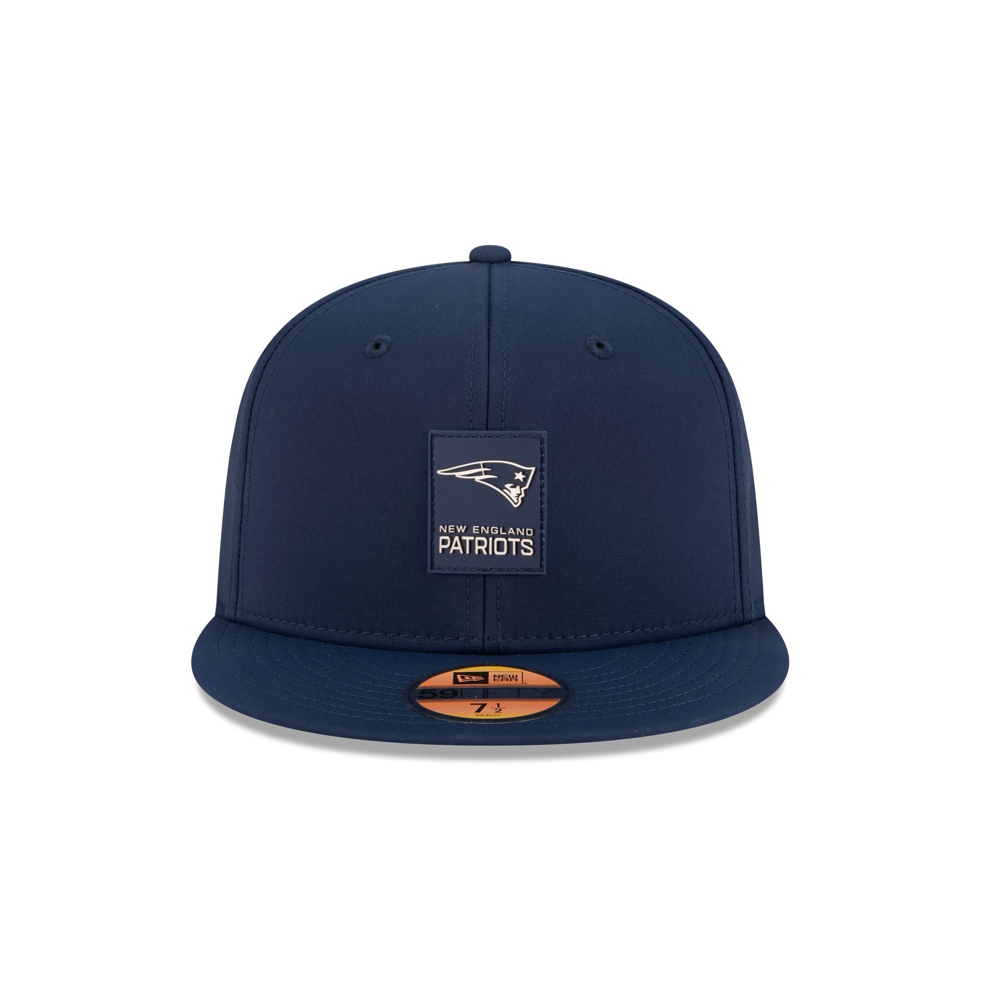 New England Patriots 2025 Sideline Hot Weather 59FIFTY Fitted Hat - Image 2