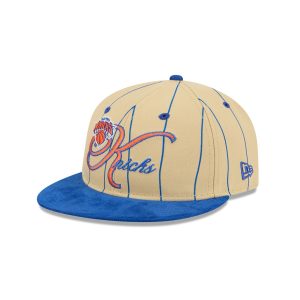 New York Knicks Pinstripe Script Retro Crown 9FIFTY Adjustable Hat