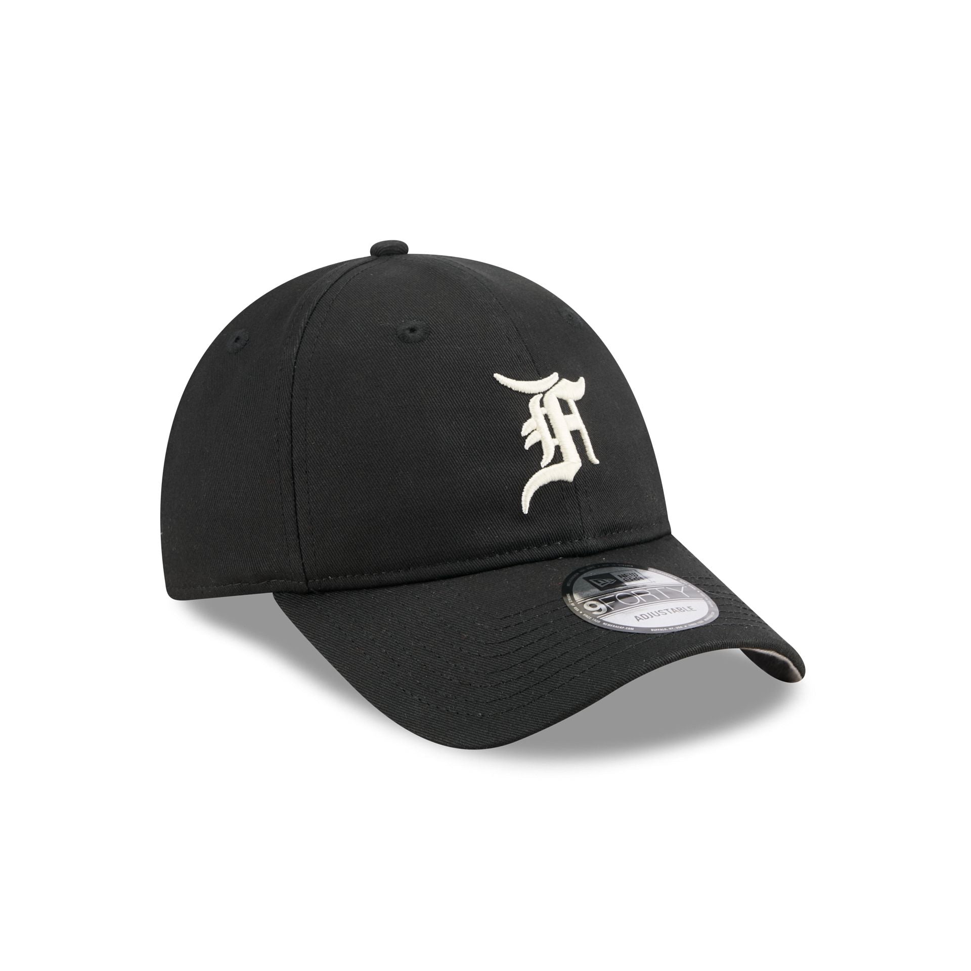 Fear of God Essentials Chicago White Sox 9FORTY Adjustable Hat - Image 3