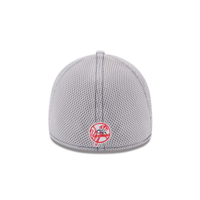 New York Yankees NEO Gray 39THIRTY Stretch Fit Hat - Image 4